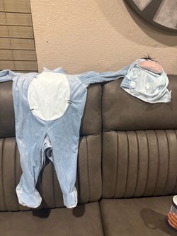 Costume