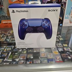 PlayStation DualSense Wireless Controller - Chroma Indigo