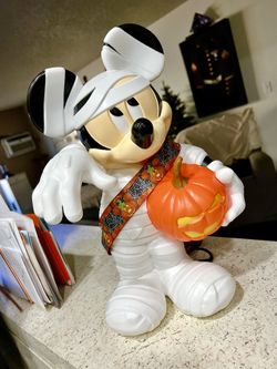 Mickey Mouse Mummy Popcorn Bucket