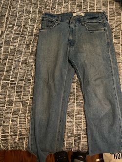 Hollister jeans
