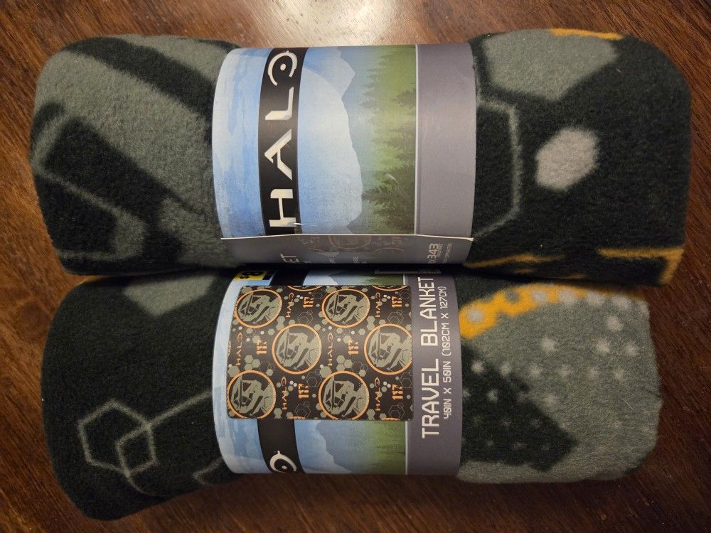 New Halo Travel Blanket