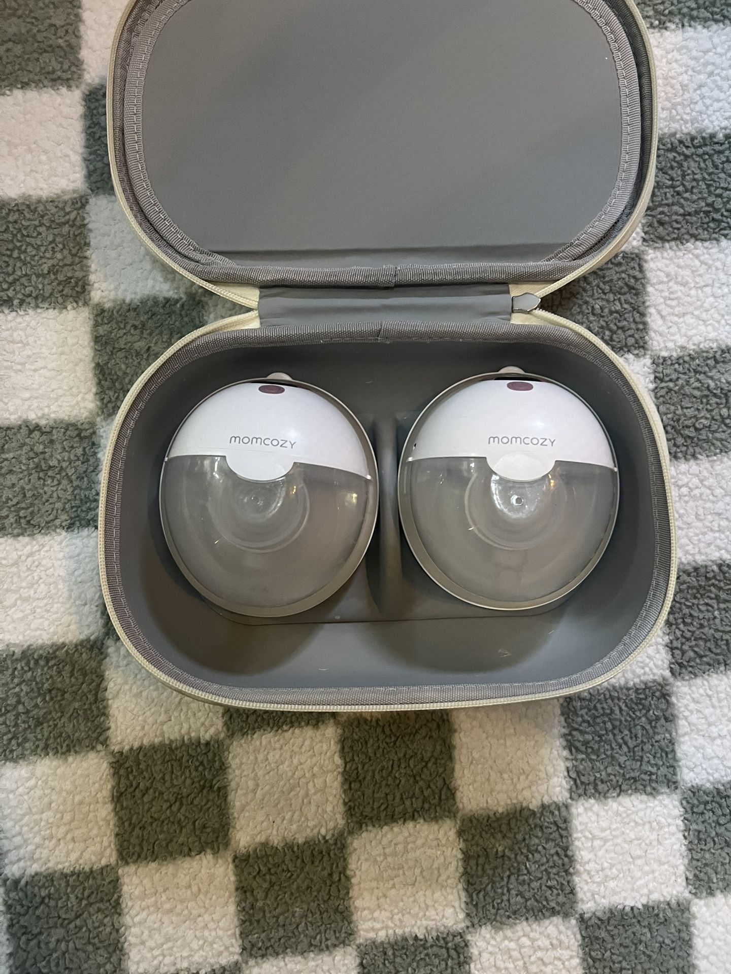 Momcozy M5