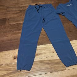 Ropa Nueva Set Para Enfermera o lo Que Guste Size S  $15 