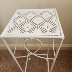 Metal Plant Stand