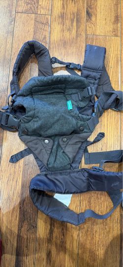INFANTINO BABY CARRIER