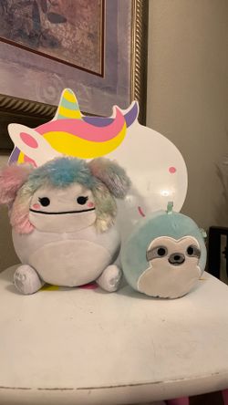 Squishmallows Zaylee The Big Foot     plush 7” / Squishmallow Aqua The Sloth Plush 3/1/2” (2) everything for 2.00