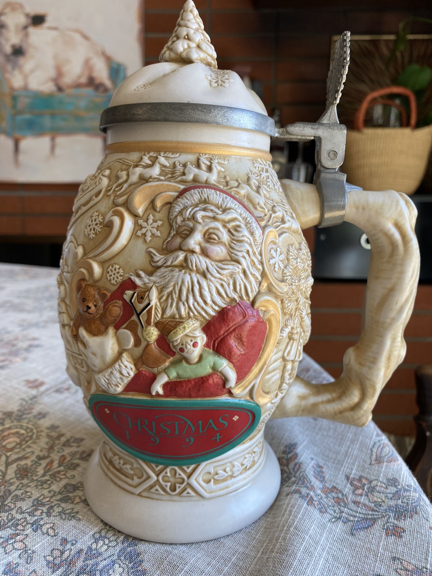 Vintage 1994 Avon Father Christmas Stein