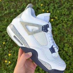 Jordan 4 Navy