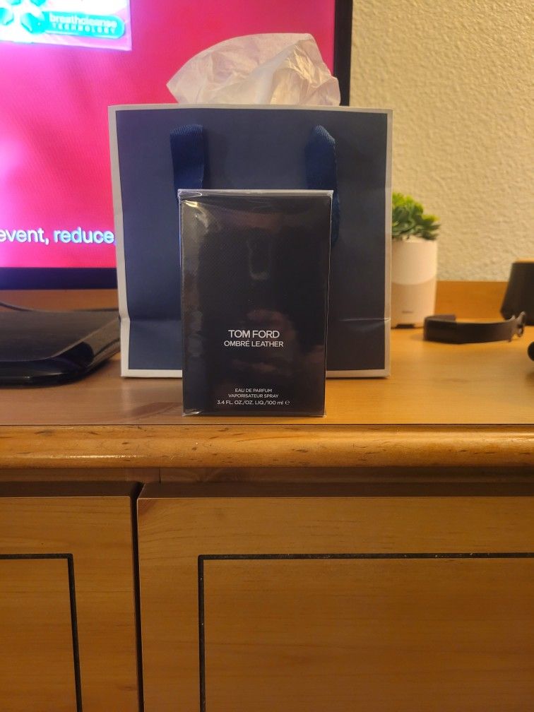 TOM FORD OMBRE LEATHER 3.4 OZ