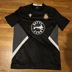 Wrexham United Black Training Top