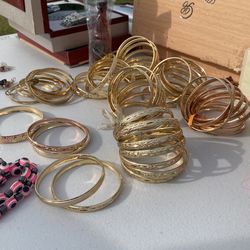 Girls Bangle Set 7pieces Stainless Laminated Gold