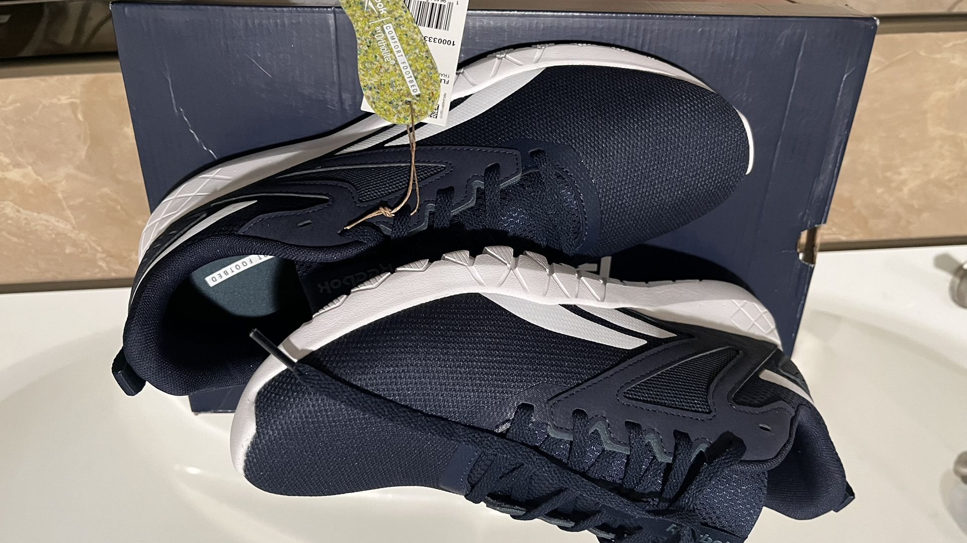 Mens New Reebok Tennis