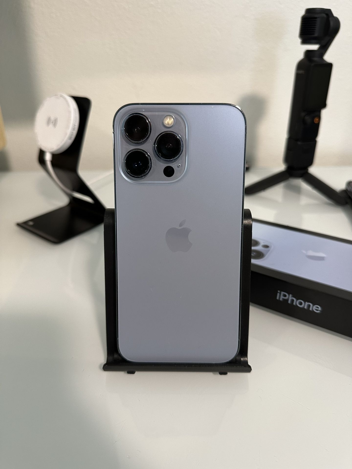 iPhone 13 Pro 256GB – Excellent Condition – Unlocked