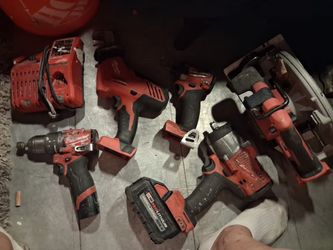 Milwaukee Power Tool Set