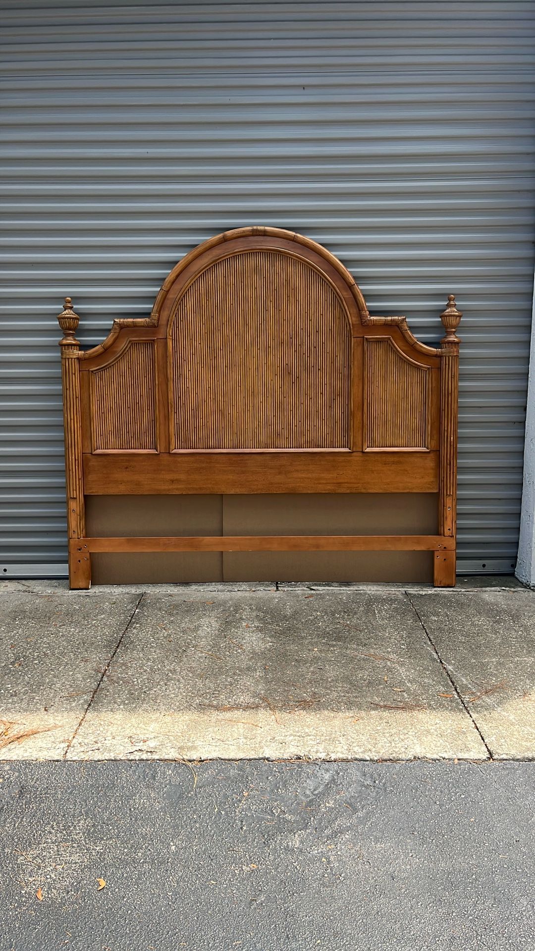 Head Board 