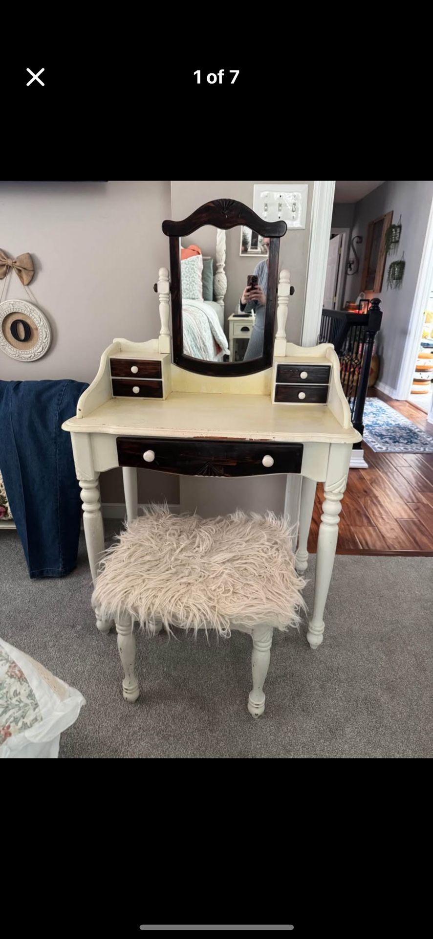 Vintage 90’s farmhouse Vanity table & stool