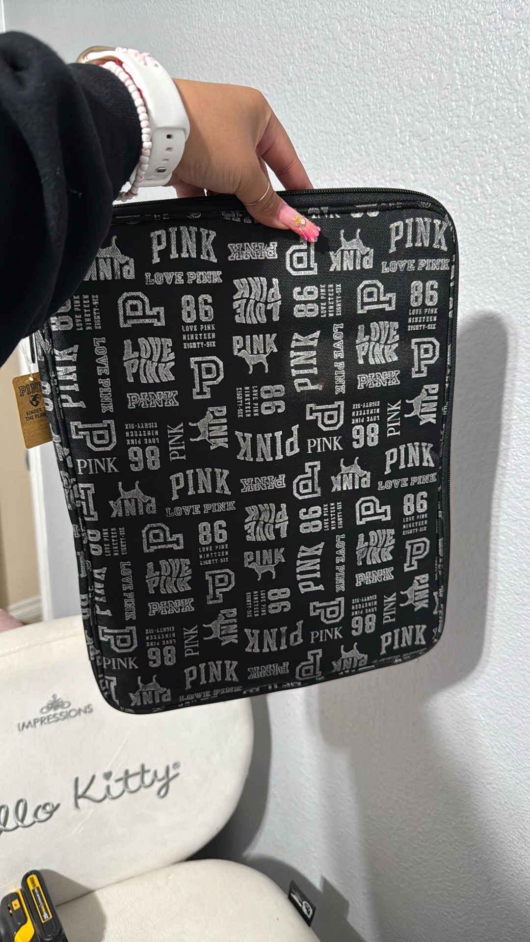 “Pink “ Laptop Case !