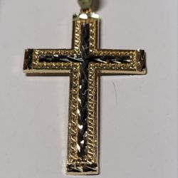 14 K GOLD  CROSS  PENDANT 