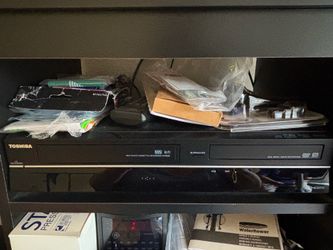 Toshiba vhs and dvd player. Like new