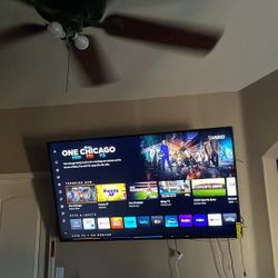 Vizio Smart TV 65’ 