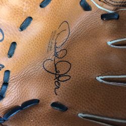 Derek Jeter Baseball Mitt 12”