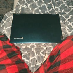 laptop touch screen Chromebook 