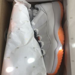 Jordan Retro 11 Low Citrus 