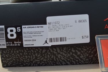 Jordan Wolf grey 3 size 8.5