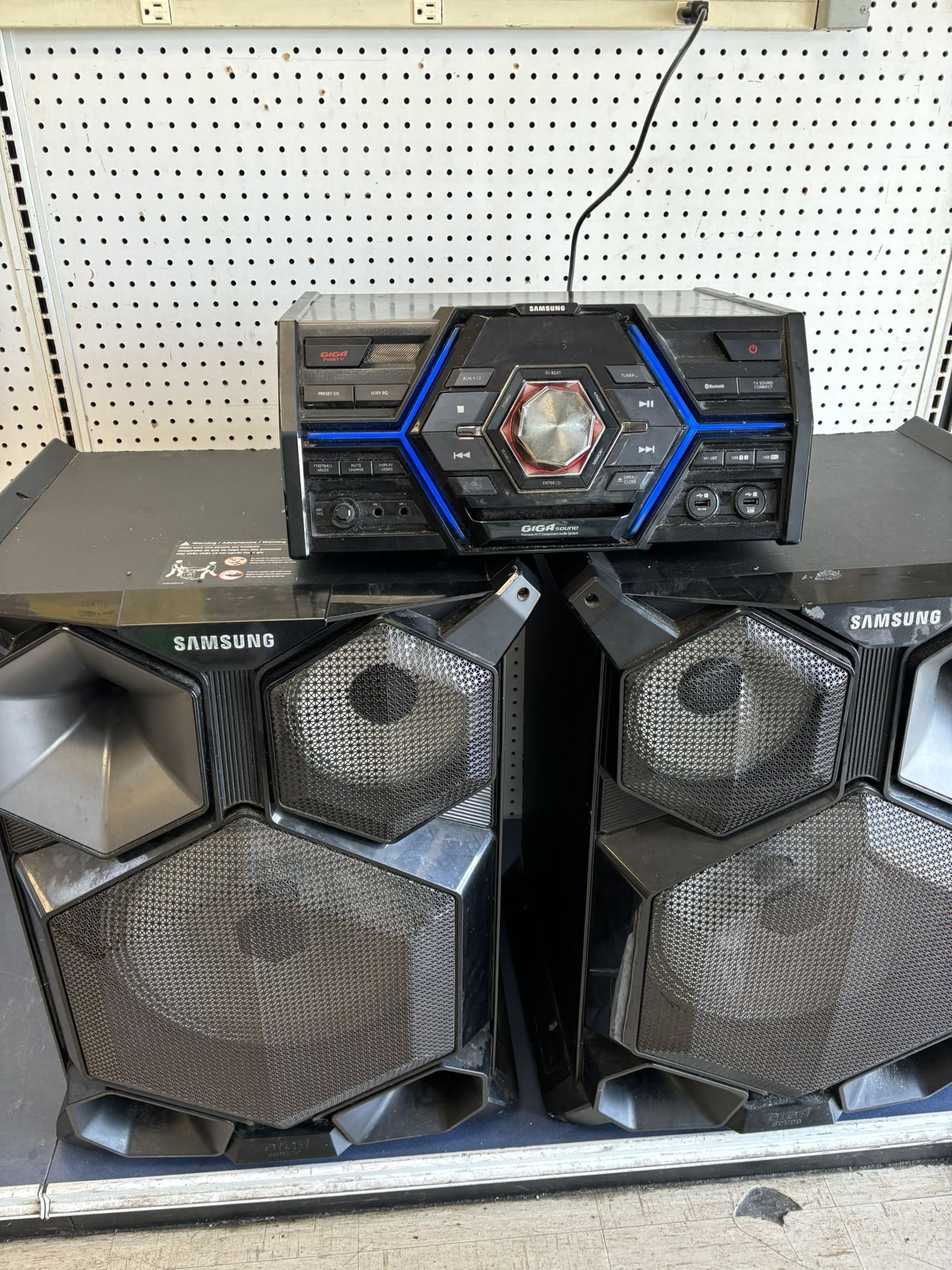 Samsung Stereo Speaker