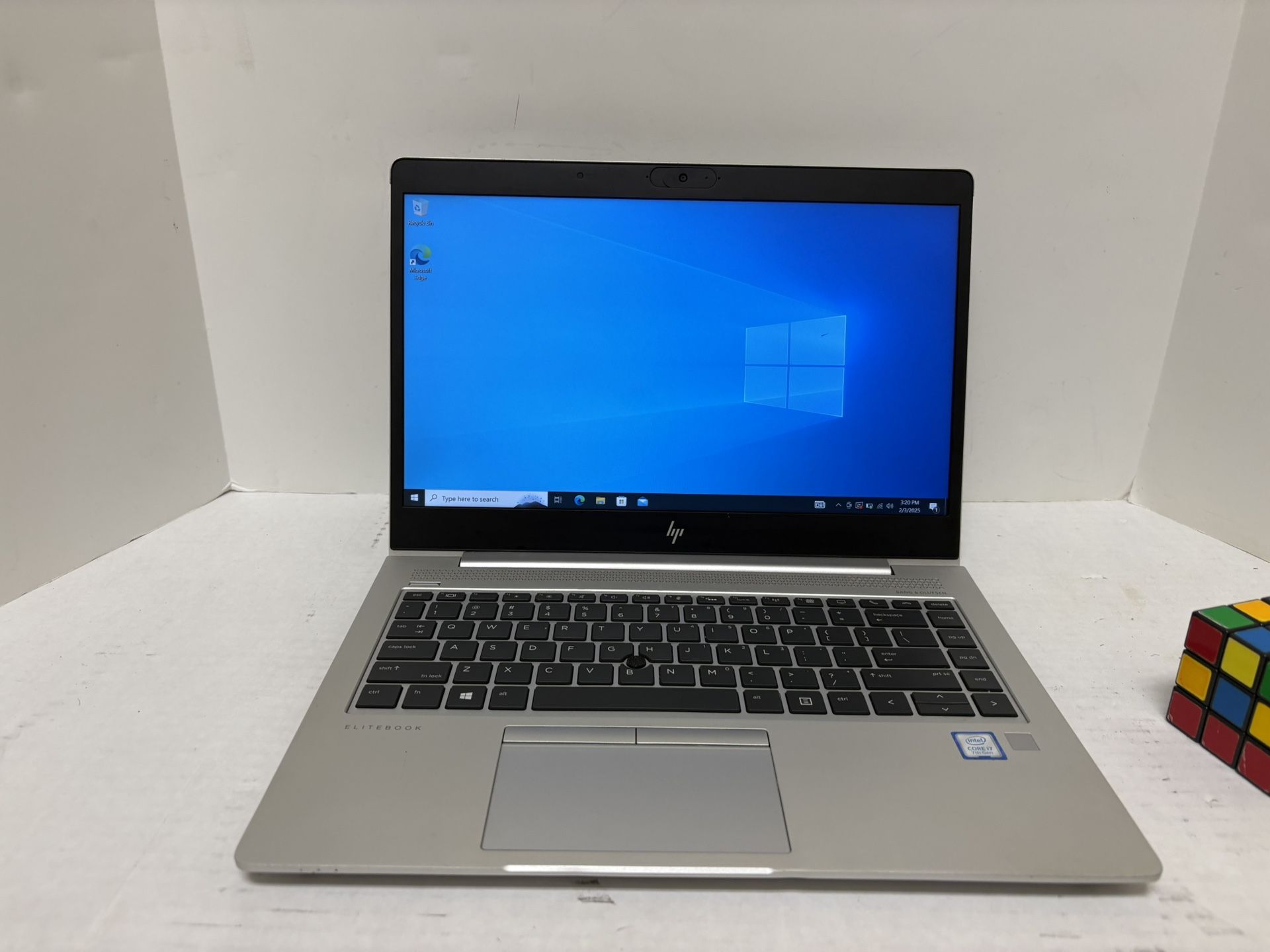 Fast HP Elitebook laptop - I7, 8 gb Ram , 256 gb SSD