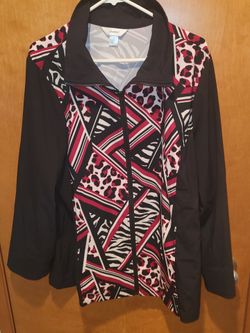 Woman's sweatshirt