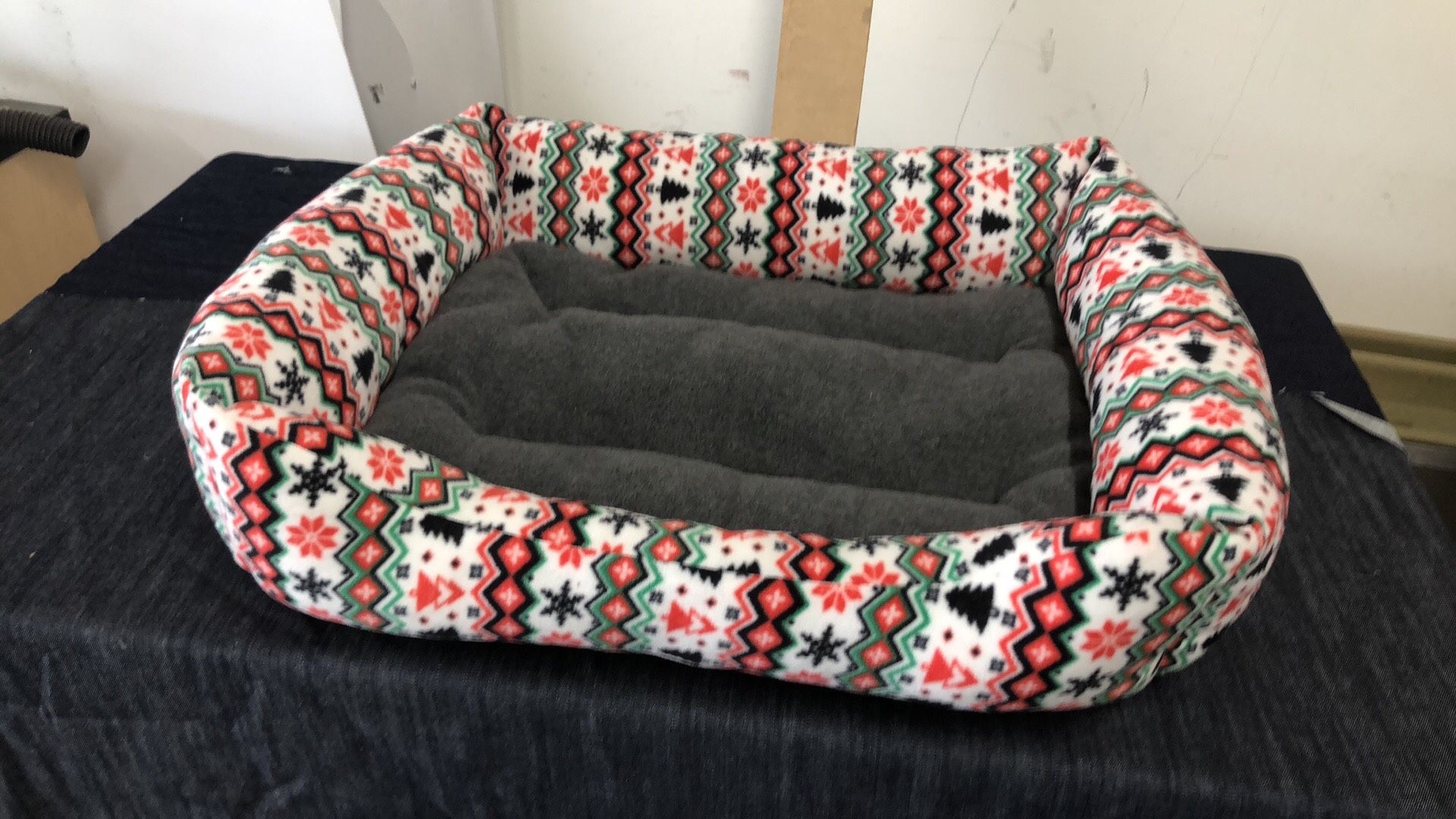 29x23” Dog Bed