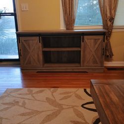 Walker Edison 58" TV Stand