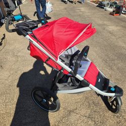 Thule Sweden Stroller