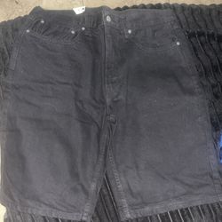 Levi’s Jorts