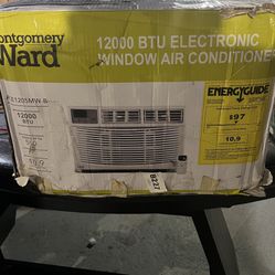 12,000 BTU Window Air Conditioner by Montgomery Ward