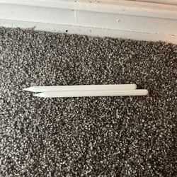2 Apple Pencil 