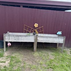 Raised Plant Bed