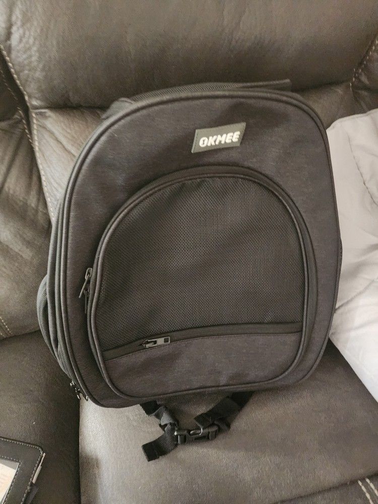 Winter Extra Sturdy Dog Pet Cat Carrier Backpack Portable With Holes For Cooling