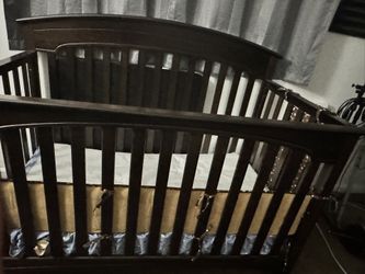 Baby crib