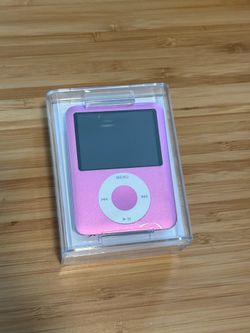 Apple iPod nano 8GB Pink A1236 – With Original Case