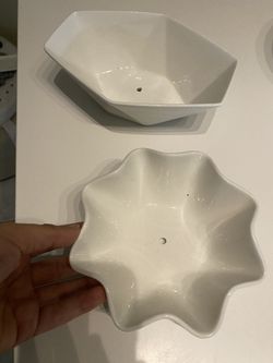Plant pots