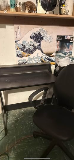 Desk & Chair