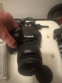 Canon EOS 4000 D- In Box never Used