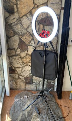 Ring light