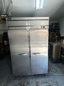 Refrigerator fridge cooler