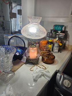 Vintage Pink Crackle Glass Hurricane Lamp! REALLY GORGEOUS!  1960 3 Key Turn