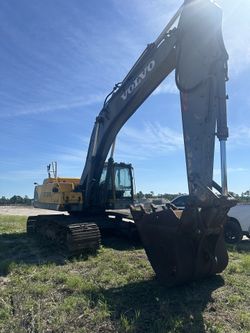 Excavator Volvo EC330BLC