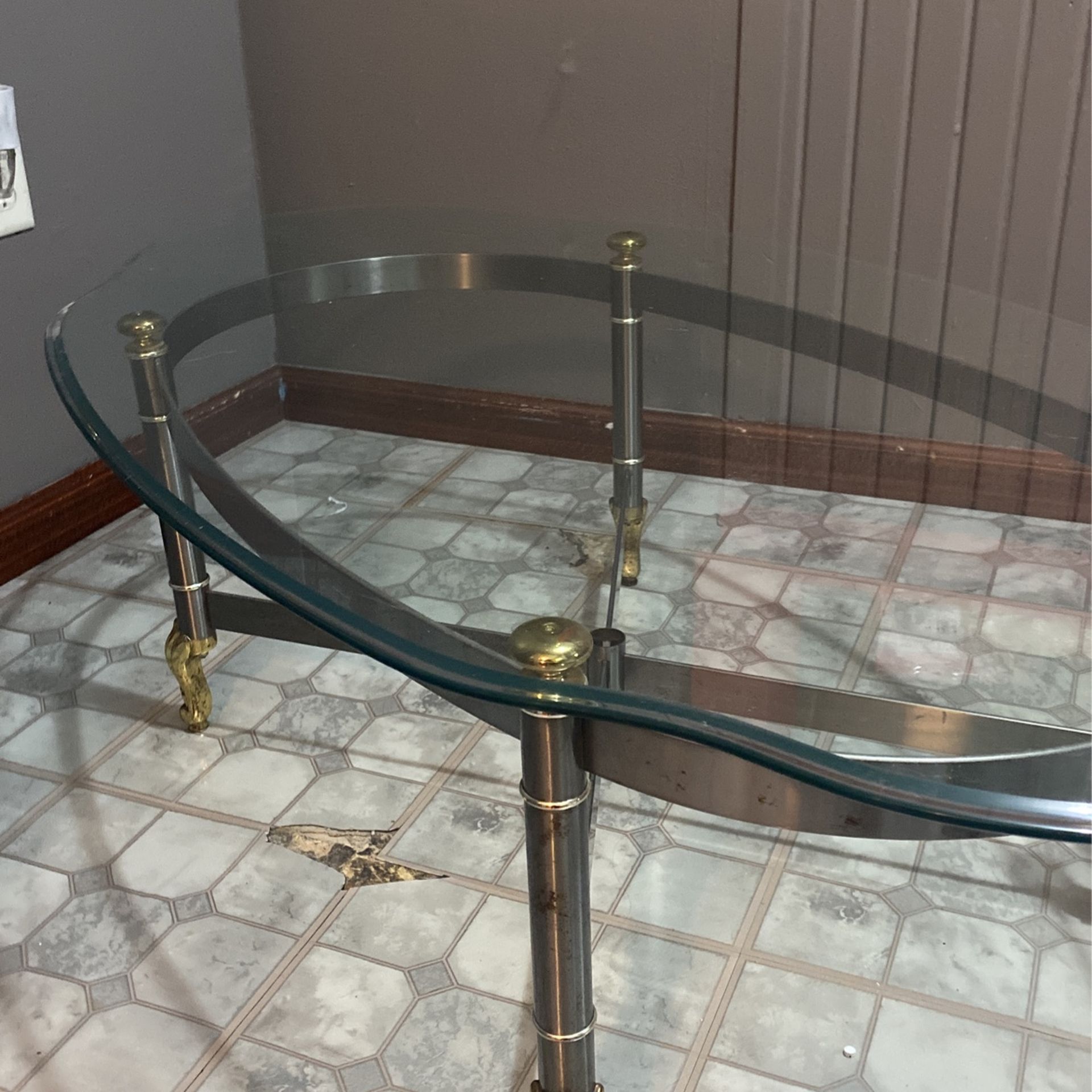 glass coffee table 