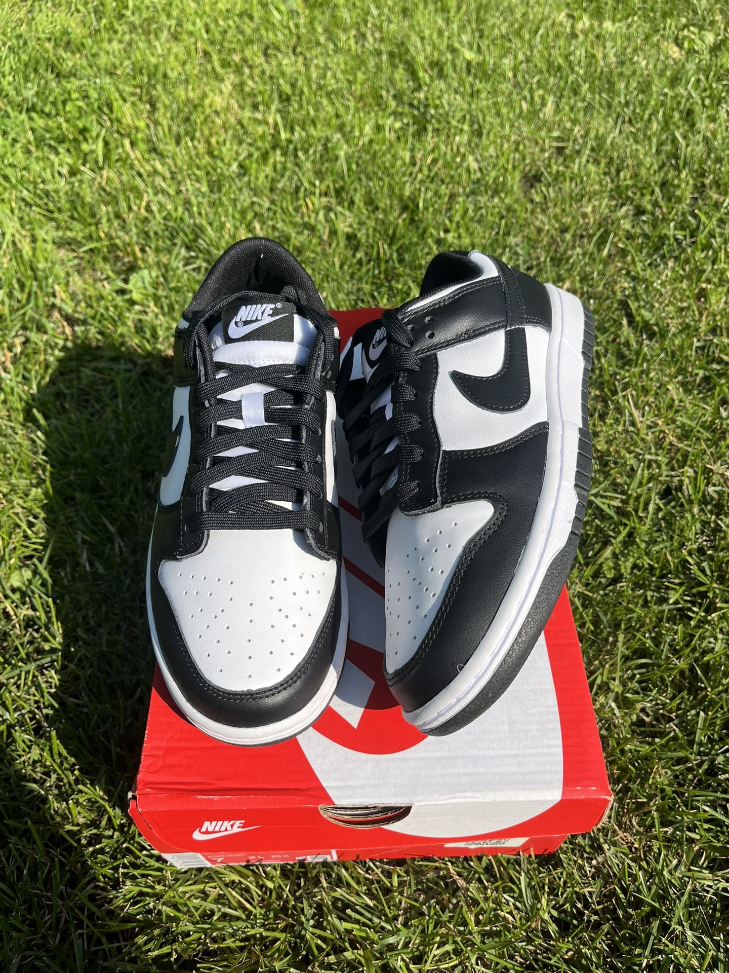 Nike Dunk Low Panda